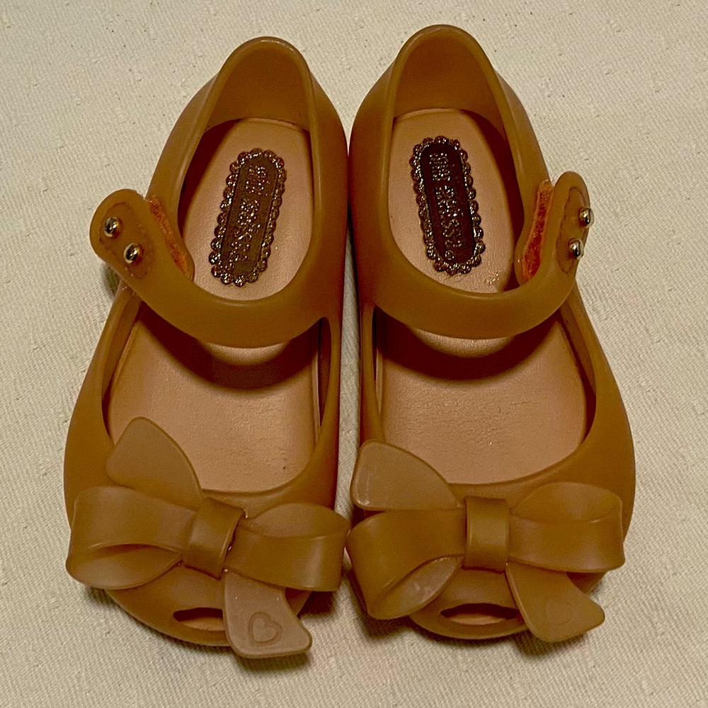 Mini Melissa Girls Baby/Toddler Size 5, light Pink, peep toe, MayJane Shoes.
